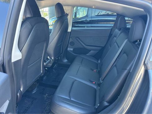 Used 2023 Tesla Model Y Long Range image 10