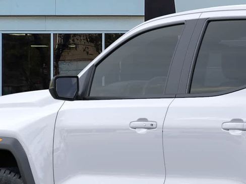 New 2026 GMC Canyon AT4 w/ AT4 Premium Package AWD/4WD image 12