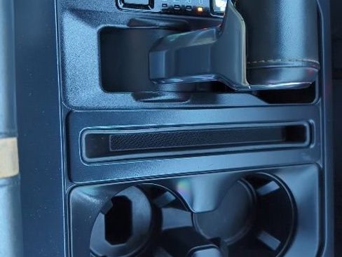 Used 2022 Ford F150 Platinum w/ FX4 Off-Road Package image 10