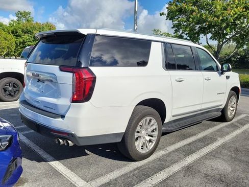 Used 2024 GMC Yukon XL Denali RWD image 4