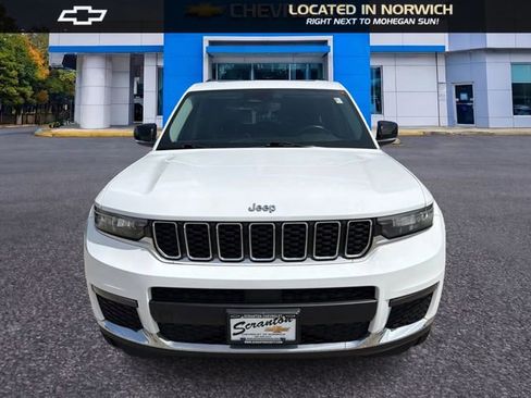Used 2021 Jeep Grand Cherokee L Limited AWD/4WD image 2