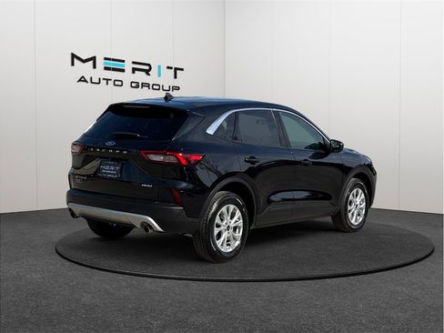Used 2024 Ford Escape Active image 9