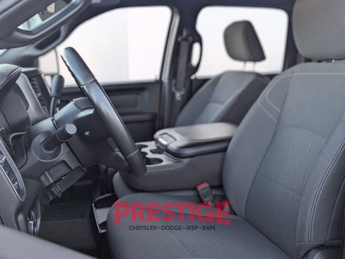 Used 2024 RAM 2500 Tradesman w/ Chrome Appearance Group AWD/4WD image 30