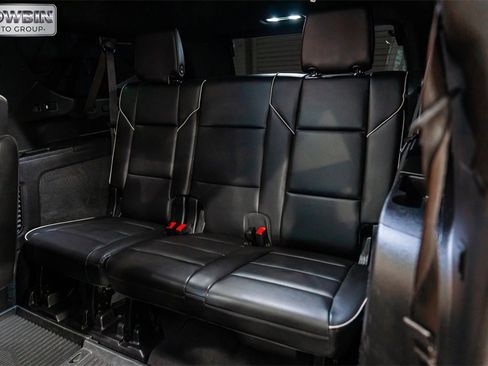 Used 2021 Cadillac Escalade ESV Premium Luxury image 12