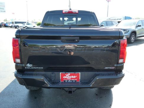 Certified 2025 Chevrolet Colorado ZR2 w/ Technology Package AWD/4WD image 6