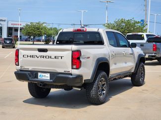 New 2026 Chevrolet Colorado ZR2 w/ Technology Package AWD/4WD video 3