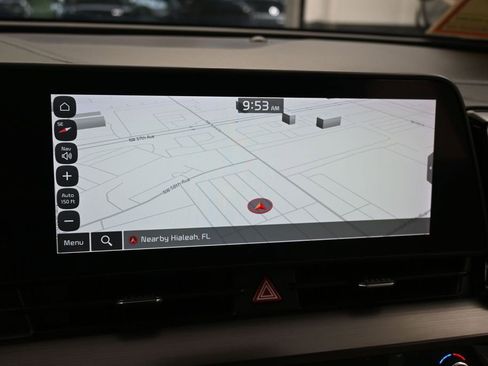 Used 2024 Kia Sportage EX FWD image 21