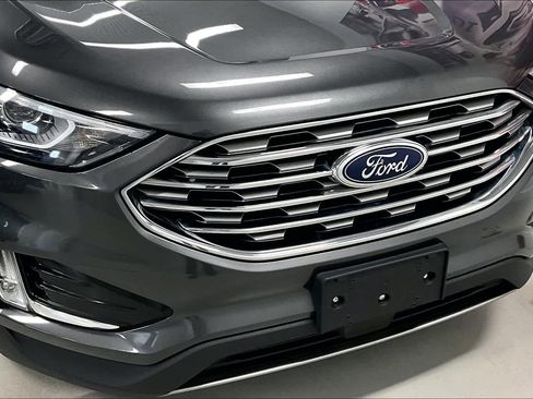 Used 2020 Ford Edge SEL image 31