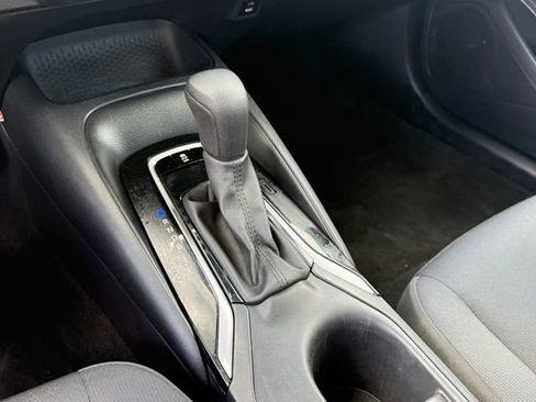 Used 2024 Toyota Corolla LE FWD image 24
