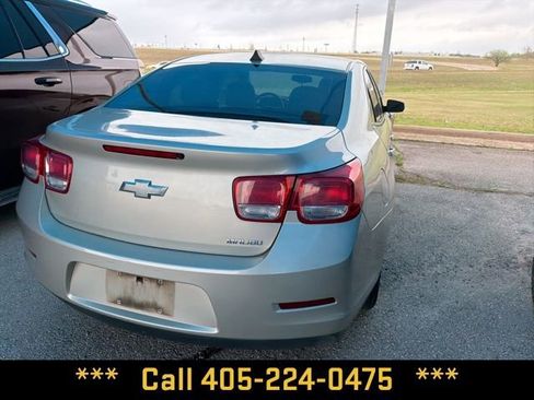 Used 2013 Chevrolet Malibu LS image 17