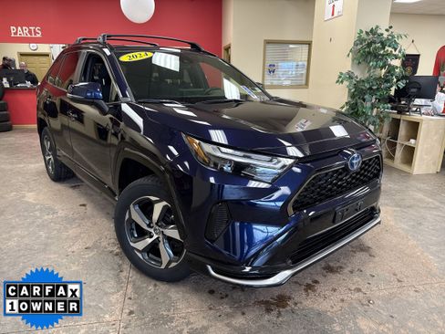 Used 2024 Toyota RAV4 SE w/ Weather & Moonroof Package AWD/4WD image 1