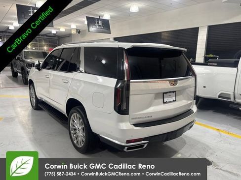 Used 2021 Cadillac Escalade Premium Luxury AWD/4WD image 8