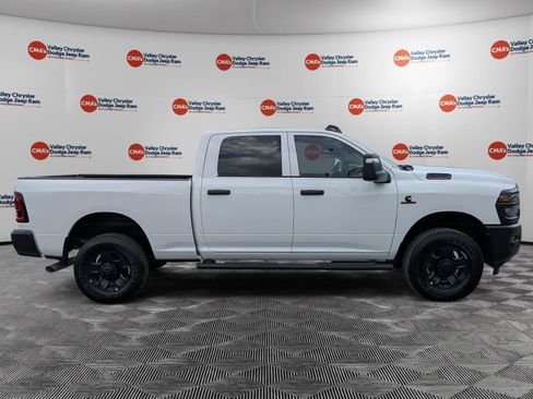 New 2026 RAM 3500 Tradesman AWD/4WD image 4