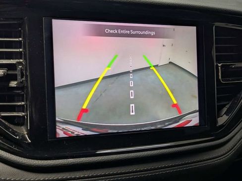 Used 2022 Dodge Durango GT AWD/4WD image 16