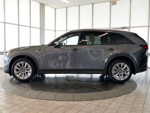 Certified 2026 MAZDA CX-90 Plug-In Hybrid w/ Preferred AWD/4WD image 5