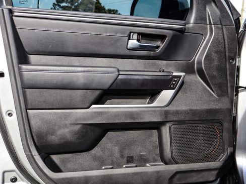 Used 2025 Toyota Tundra Platinum image 36