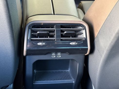 Used 2024 BMW i5 M60 w/ Premium Package AWD/4WD image 16