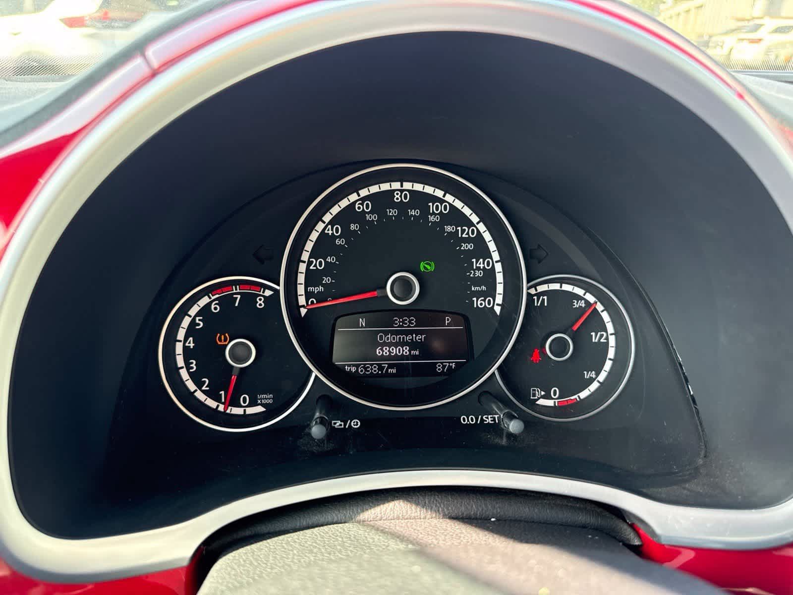 Used 2013 Volkswagen Beetle 2.5 FWD image 18