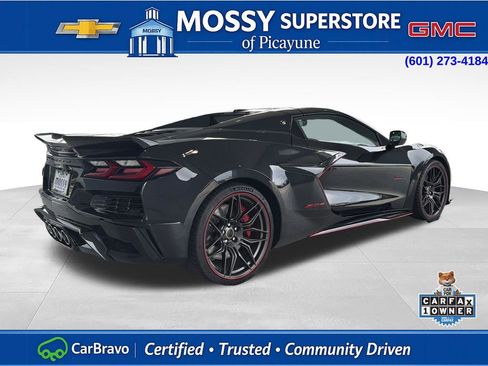 Used 2023 Chevrolet Corvette Z06 RWD image 6