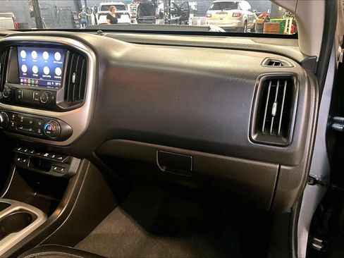 Used 2021 Chevrolet Colorado ZR2 AWD/4WD image 13