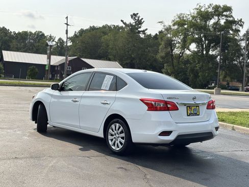 Used 2017 Nissan Sentra SV FWD image 6