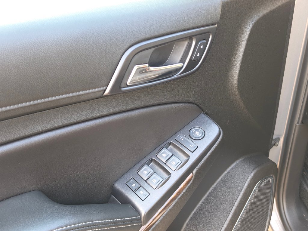 Used 2018 Chevrolet Tahoe LS w/ Skid Plate Package AWD/4WD image 21