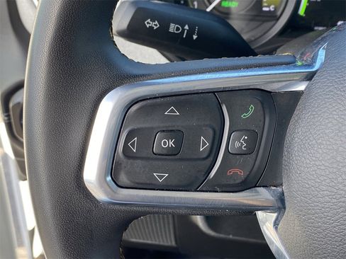 Used 2024 Jeep Wrangler Unlimited Sahara image 29