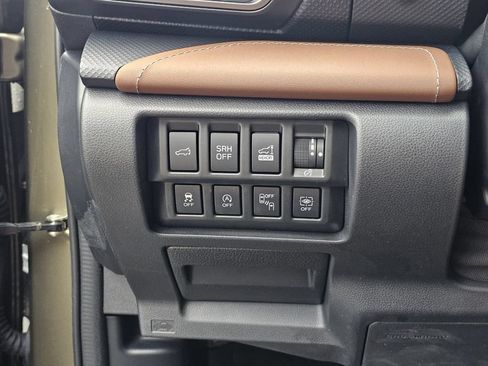 Certified 2023 Subaru Forester Touring AWD/4WD image 24