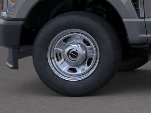 New 2025 Ford F350 XL image 19