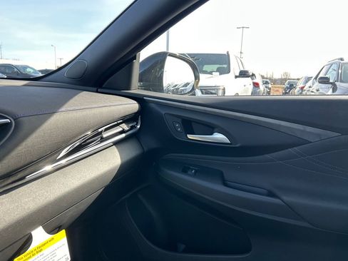 New 2026 Buick Envista Sport Touring FWD image 27