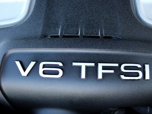 Used 2012 Audi A6 3.0T Premium image 29