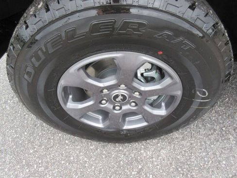 New 2025 Ford Bronco Big Bend image 9