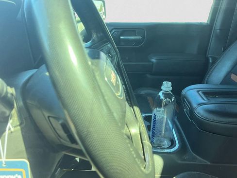 Used 2020 GMC Sierra 1500 AT4 w/ AT4 Premium Package AWD/4WD image 7