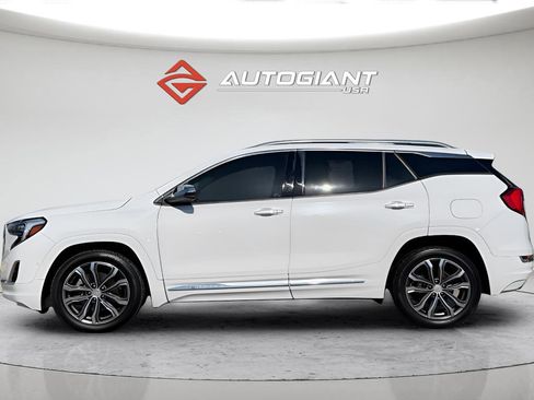 Used 2018 GMC Terrain Denali w/ Advanced Safety Package image 6