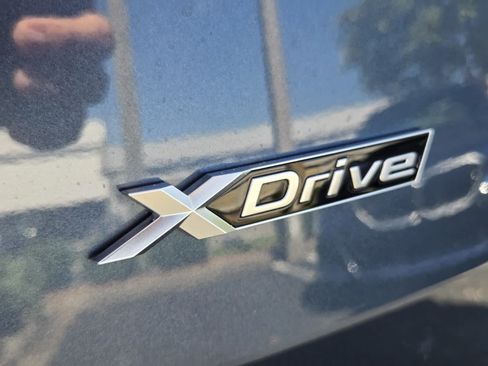 Used 2025 BMW X3 xDrive30i w/ Premium Package AWD/4WD image 16