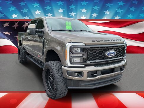 Used 2023 Ford F250 Lariat w/ Lariat Ultimate Package AWD/4WD image 1