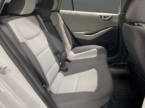 Used 2020 Hyundai Ioniq SEL FWD image 26