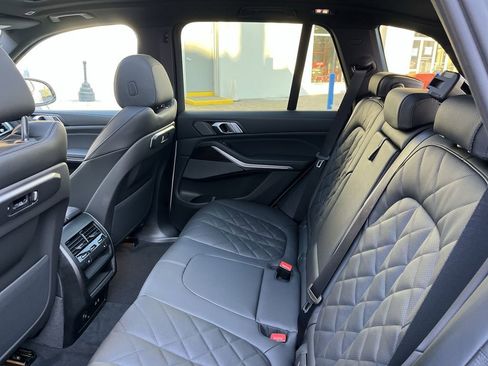New 2026 BMW X5 xDrive40i w/ M Sport Package image 23