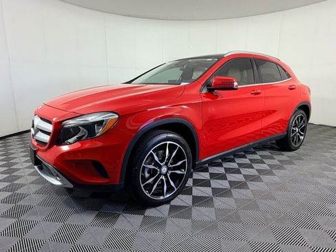 Used 2017 Mercedes-Benz GLA 250 4MATIC image 8