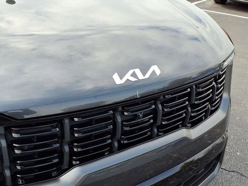 Used 2024 Kia Sorento SX image 31