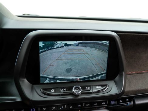 Used 2018 Chevrolet Camaro ZL1 RWD image 22
