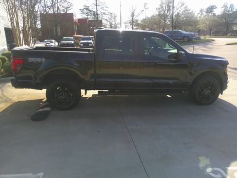 Used 2024 Ford F150 STX w/ Equipment Group 201A FX4 image 18