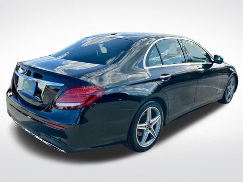 Used 2019 Mercedes-Benz E 300 w/ Premium 1 Package image 5