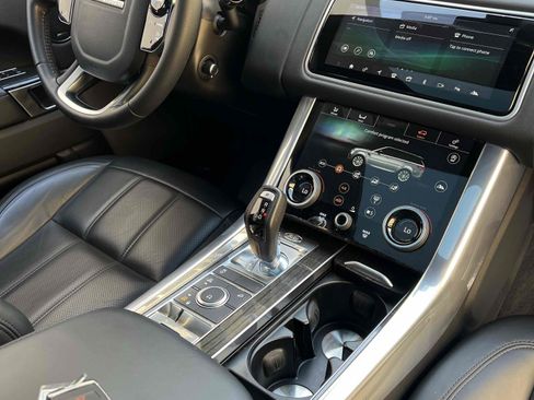 Used 2019 Land Rover Range Rover Sport HSE AWD/4WD image 14