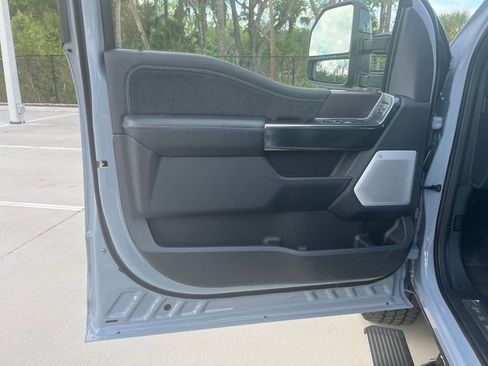 New 2026 Ford F250 Platinum AWD/4WD image 16