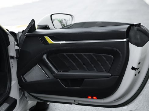 Used 2022 Porsche 911 Turbo S image 44