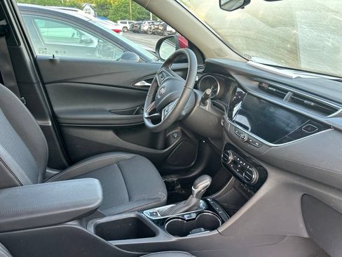 Used 2023 Buick Encore GX Select w/ Sport Touring Package FWD image 9