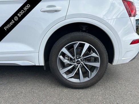 Used 2024 Audi Q5 2.0T Premium Plus AWD/4WD image 3
