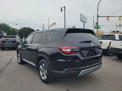 Used 2023 Honda Pilot EX-L image 3