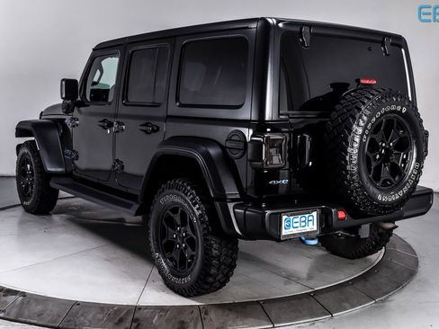 Used 2023 Jeep Wrangler Unlimited w/ Convenience Group image 4